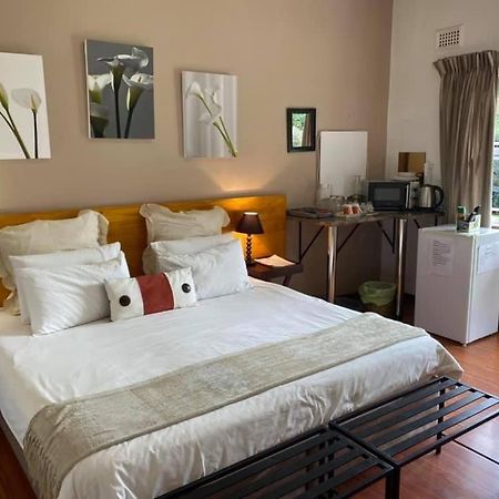 Little Acres Drakensberg Accommodation Champagne Valley Exterior photo